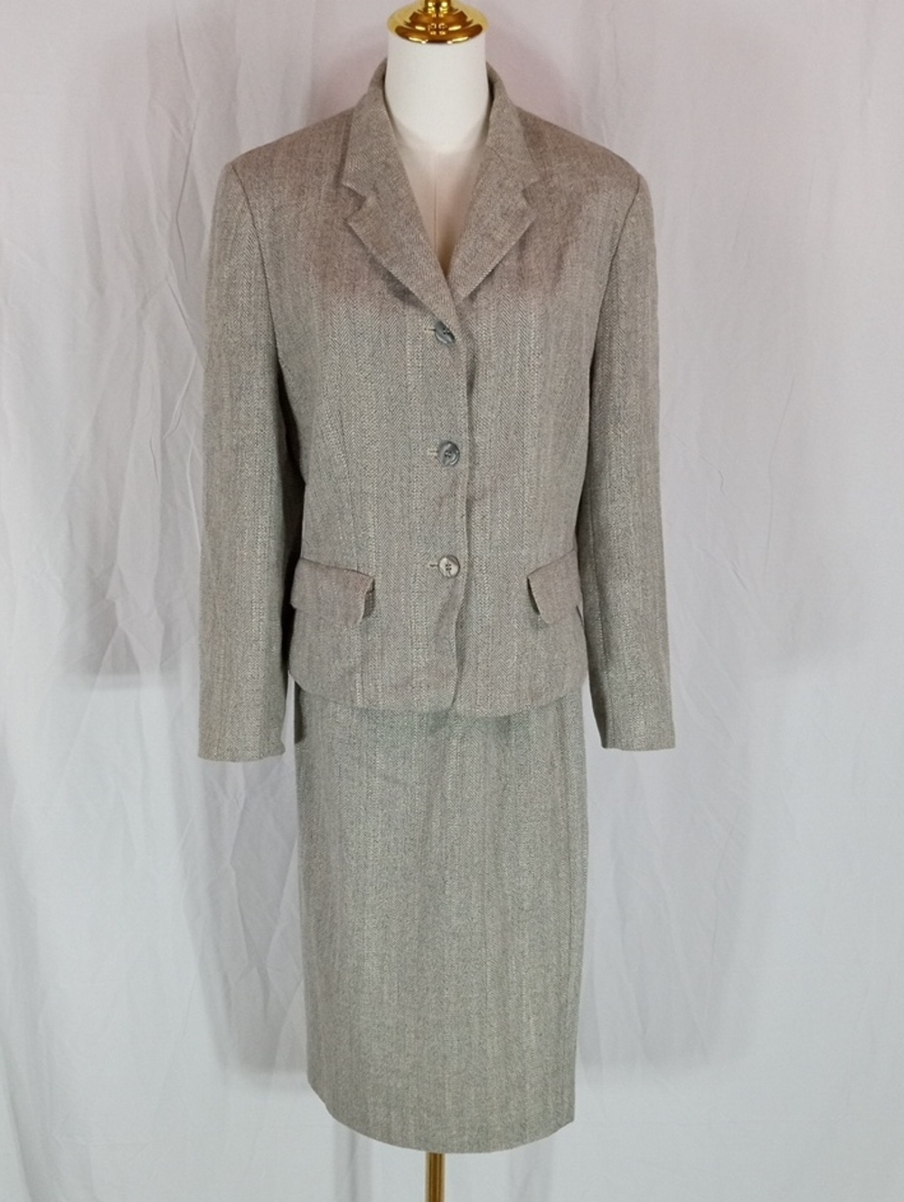 Pendleton Light Gray Tailored Blazer and Skirt Set Size 12 USA